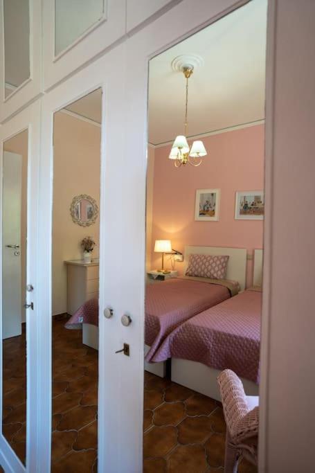 Angela Stylist House Apartment Piraeus Exterior photo